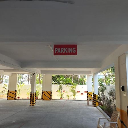 Hotel Annai Residency à Vellore Extérieur photo