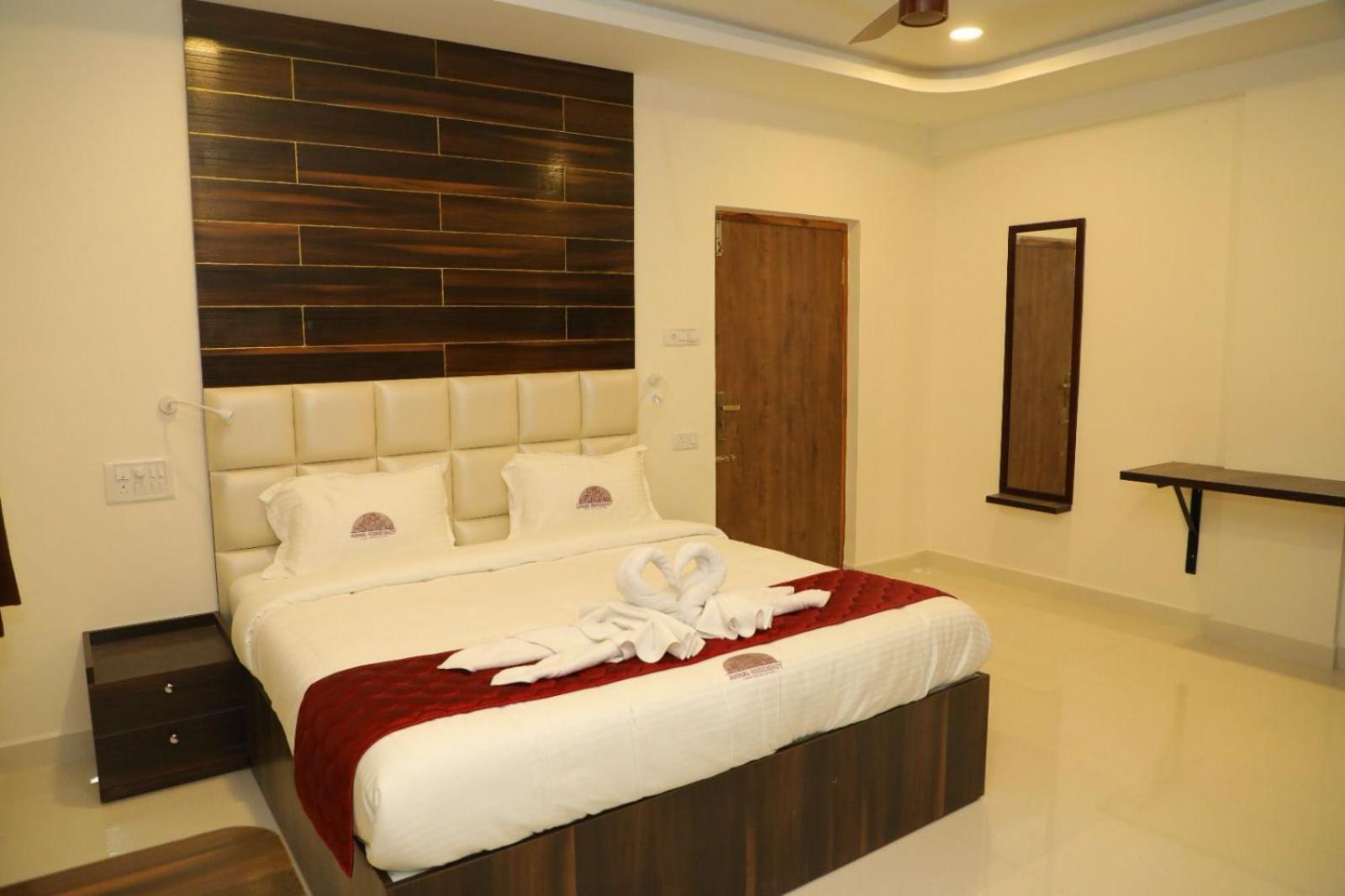 Hotel Annai Residency à Vellore Extérieur photo